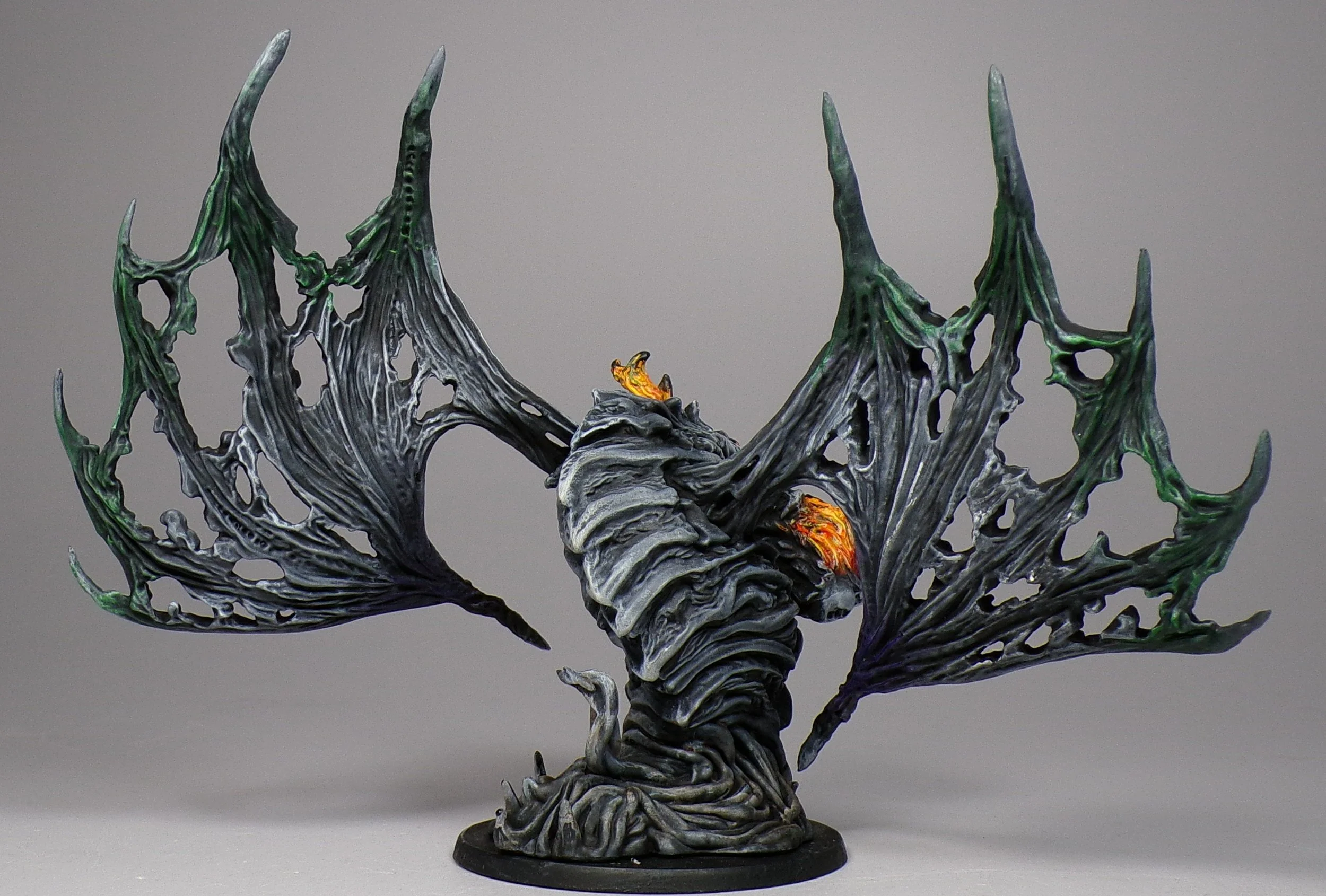 Look into the Madness of Azathoth: Painting Cthulhu Death May Die